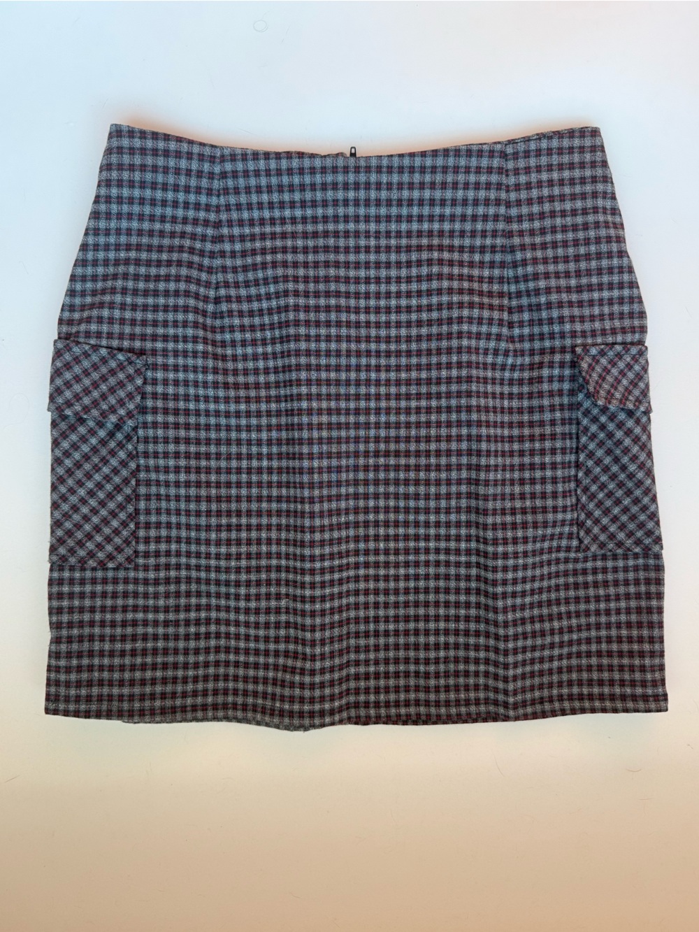 Vintage Stressed Out Plaid Mini Skirt Pockets Women’s Size Medium Gray And Red